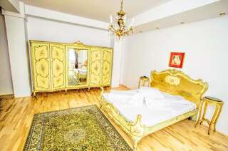 Отель Hotel Coroana Moldovei Слэник-Молдова Роскошный двухместный номер с 1 кроватью-11
