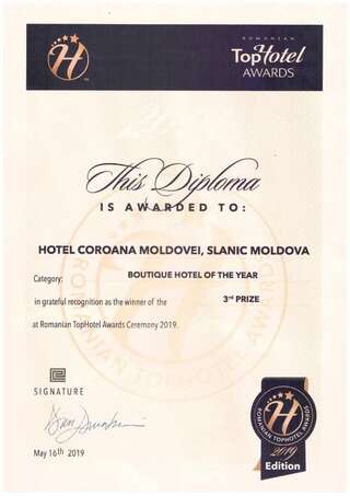 Отель Hotel Coroana Moldovei Слэник-Молдова-1