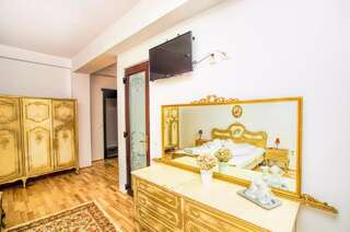 Отель Hotel Coroana Moldovei Слэник-Молдова Роскошный двухместный номер с 1 кроватью-6